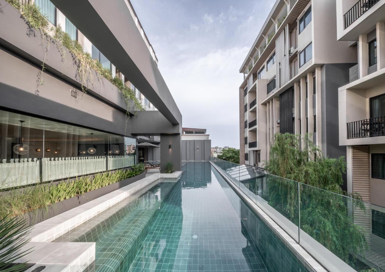Mii Hotel Srinakarin Bangkok Exterior foto